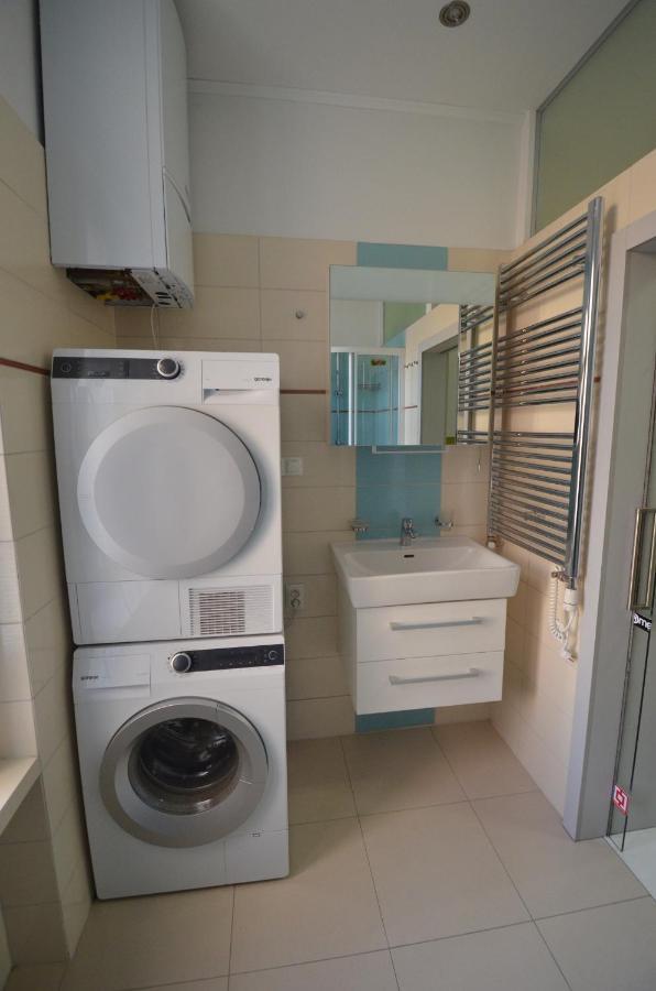 Apartmany Jizdarenska Karlovy Vary Extérieur photo